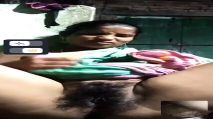 Odia bhai showing her hairy pussy in video call