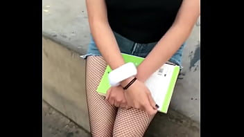 sexo por dinero en la calle a linda chava mexicana de 18a&ntilde_os le ofrezco dinero en la plaza para que me ense&Ntilde_e sus grandes tetas en publico samantha 18 a&ntilde_os parte 2 subtitulada