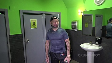 LATINO FUCKED RAW BY APOLO ADRII