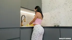 Fiery Latina Craves Balls Deep Anal Fuck for Ultimate Satisfaction