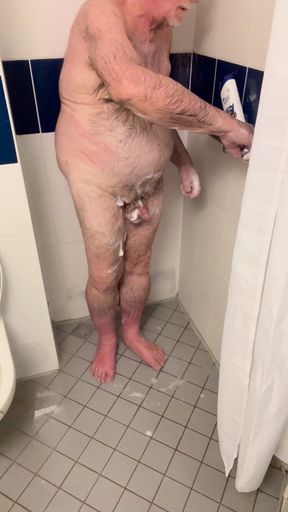 In the Shower with Coach Karl 6765