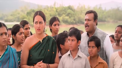 Lingaa (2014) [Tamil - 720p HQ HDRip - X264 - [DD5.1(192Kbps) + AAC] - 1GB - ESub]