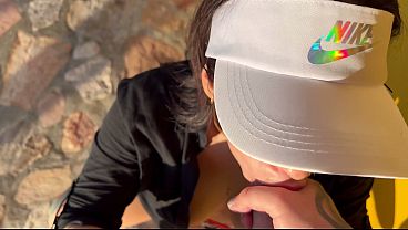 Latina MILF enjoys public Cumming in Colombia