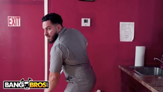 BANGBROS - Thicc PAWG Kelsi Monroe Twerks On Peter Green's Face And Cock