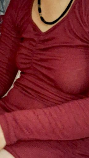 Bog boobs show in red saree Hot indian stepsister Sunni bhabhi