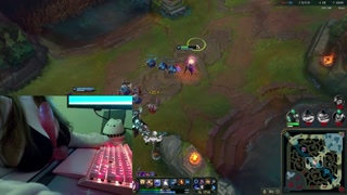 Slutty egirl spanks herself while doing Lux support challenge
