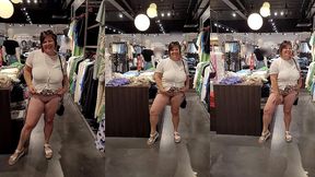 sans culotte, jupe levee dans un magasin de vetements