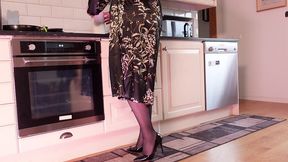 femdom pov: stepmom s joi and her sticky panties for your breakfast!