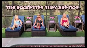 BTS funnies for this MILF Monday. Pixel Pixie ca , PetiteProfXXX &amp_ I were trying to be serious but, we could ...