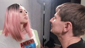 Amazing video! Spat 65 times :) b79 Princess Bertie I relax, I like to watch a movie and spit in the slave's face this is our best