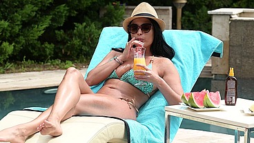Sunbathing Hottie Anissa Kate Takes A Titty Cumshot After Poolside BBC DP Threesome GP3254