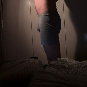 Shy Twink stretches &amp; plays with big massage vibrator