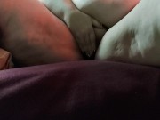 Ssbbw plays with wet hairy pussy