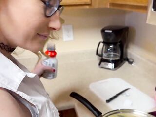 Stepmom Teaches Me How To Cook!