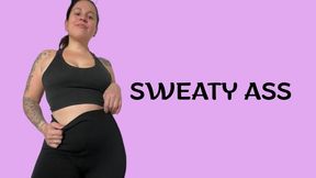 Smelling my sweaty ass