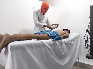 CHANGE OF PLANS!! DOCTOR WAS GONNA GIVE MASSAGE TO FEMALE PATIENT, BUT THE PATIENT TURNED OUT TO BE A SLUT AND QUICKLY SET HIM UP