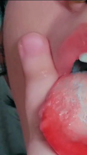 Mouth Fetish! Sloppy Show off of My Lips & Tongue