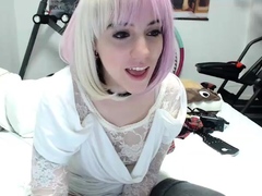 Webcam Teen masturbates and pretends you came in her mouth