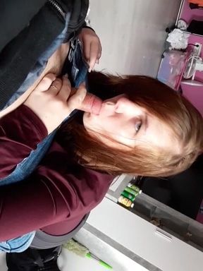 Girlfriend Giving Head