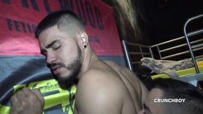 Valentino Sisto fucked bareback by Noel Santoro