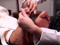Beneathmyfeet – Lunas Anxiety Therapy
