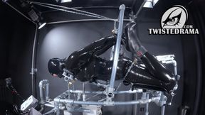 Self-tightening Hog Tie Machine..