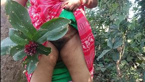 Bhabhi Sucks in the Jungle