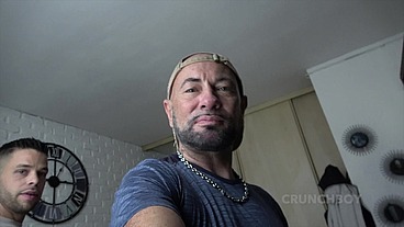 FRENCH BAD BOY TOP WITH BIG DICK FUCKING ROW BOTTOM
