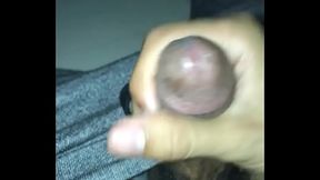 Una jaladita solito en la casa