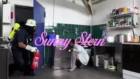 Black girl gets her pussy eaten and gobbles cock deep