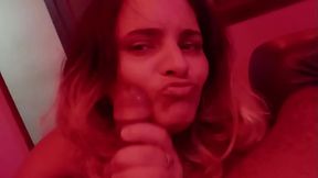 Angela puta mamando e dando cu para neg&atilde_o no motel