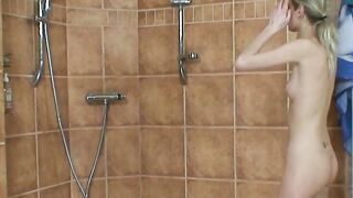 SENSATIONAL ROWENA UNLEASHED THE ULTIMATE ORGASMIC EXPERIENCE!