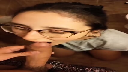 Le Hace Una DP En El Bao