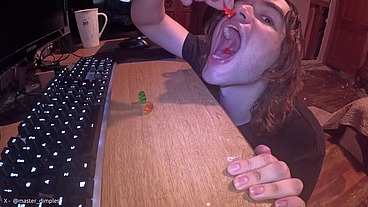 Giant vores gummy intruders!