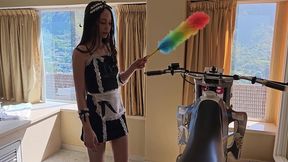 the cleaning girl masturbates with her boss s dildo that she found in the house while she was cleaning.