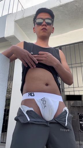Hot Pinoy Student with Big Veiny Cock