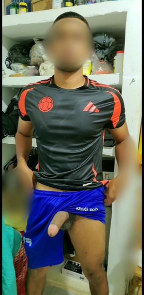 Huge Cock Is Masturbated