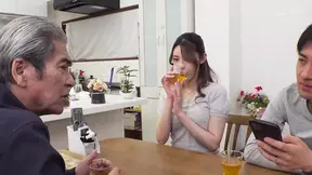 Kana Morisawa gets deep throat from son-in-law