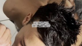 favelado da rua me fez de putinha me colocando pra mama gozou na minha cara