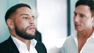 Brock Banks tatoué se fait sucer et baiser analement par Reese Rideout et Vincent O’Reilly