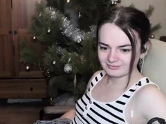 Hot amateur webcam teen masturbates for their fans