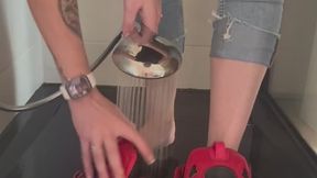 Shower time lets be super soaked