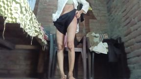 Nude dance by desi pinky randi, shaking her ass and rubbing her black hairy pussy in pillow.