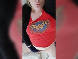 Diana of the Amazons phone solo