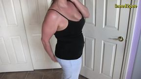 kenna valentina outside bathroom line pissing her jeans