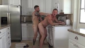 Bromo: One-on-One with a Creampie