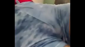 MENINA DO PEITO DURO MALHANDO  SHORTINHO MARCANDO A BUCETA