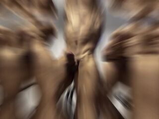 Me Corro Frente a la Camara En Casa Ajena!