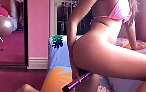Little lupe on cam