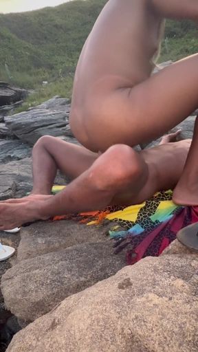 I Went to the Beach, Found a Fan, and Had Sex with Him.